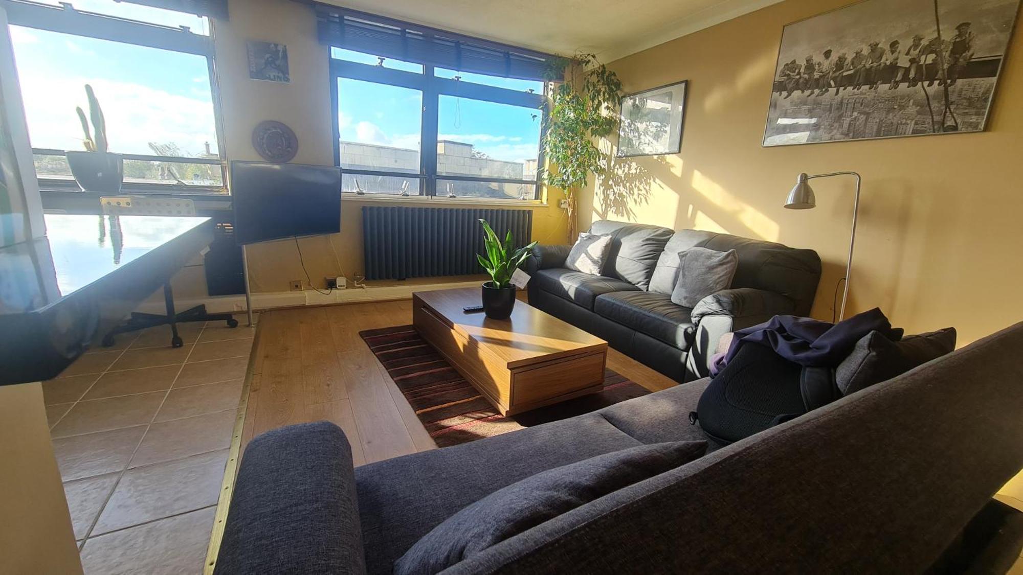Cheap Kensington Apartment Central Лондон Экстерьер фото